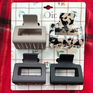nOir set of four square matte and tortoiseshell acetate neutral hair claw clips